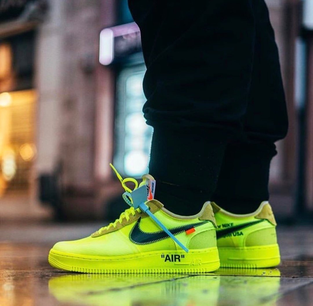 OFF-WHITE X AIR FORCE 1 LOW VIRGIL